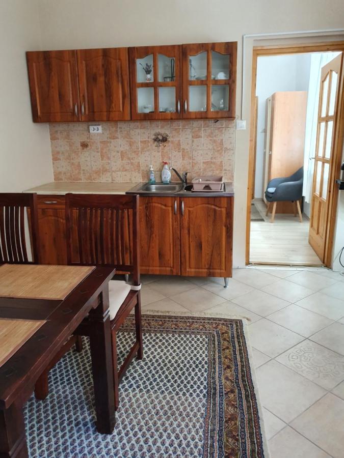 Almagyar Vendeghaz 호텔 에게르 객실 사진